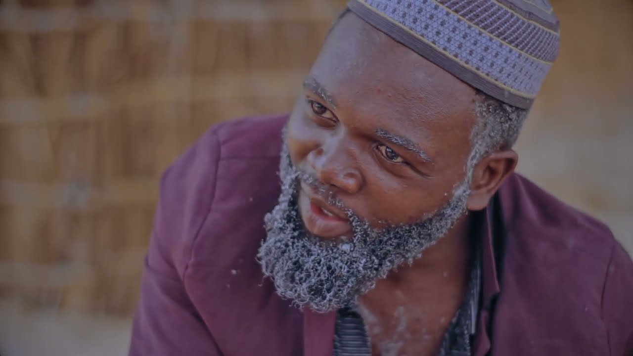 kitale eke moza Ft Killy De Moz_Baba Tuke kujini_Official Video