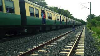 Mumbai local train video copyright free video screenshot 5