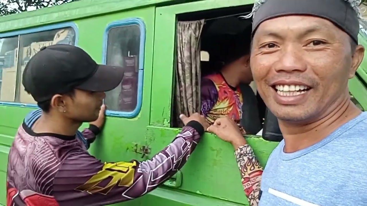 Hello mga boss napalaban sa pagde-deliver ng hopia 