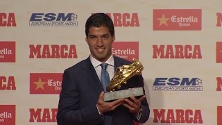 Luis Suárez recibe la Bota de Oro