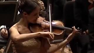 Natasha KORSAKOVA plays Shostakovich Violin concerto no  14 Mvt  Burlesca in Mexico City