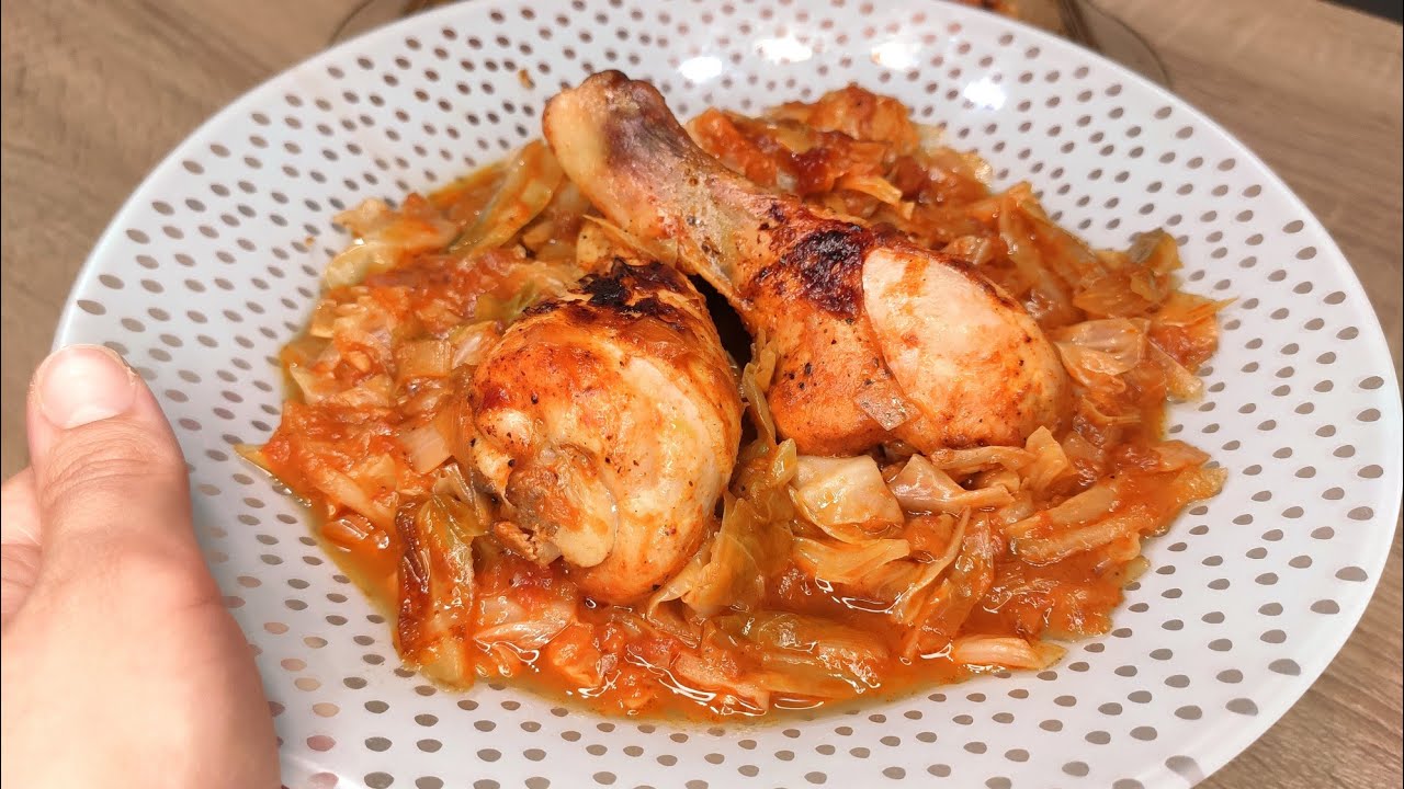 Пиле със зеле! Прясно зеле с домати, базова рецепта, може да приготвите постна рецепта или с пиле!