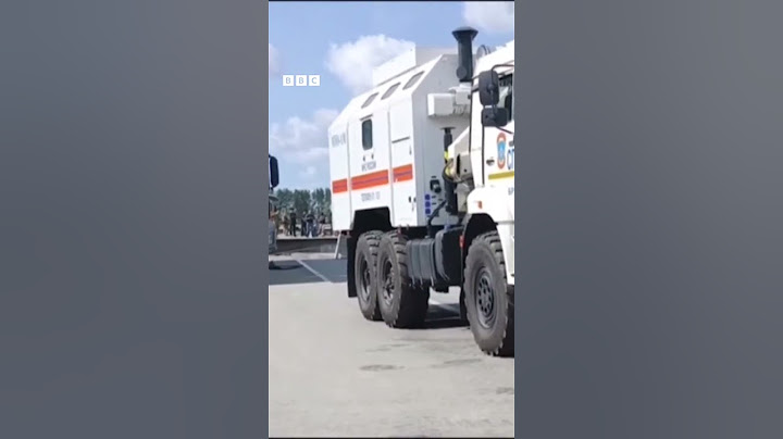 Rossiya: Ko‘prik poyezd ustiga quladi BBC News O'zbek