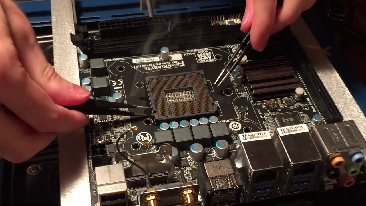 Replacing a Damaged CPU Socket on an LGA1150 Mini-ITX Motherboard