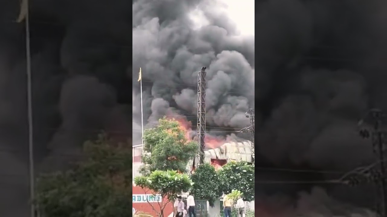 fiem company me lagi Aag puri company jal kar khak 👷👷  rajsthan 