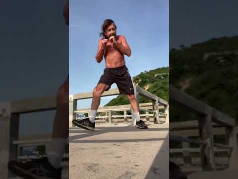 JKD: Rear Leg Kicking with Stutter Step