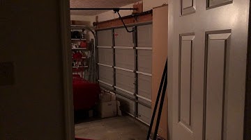 Using a raspberry pi zero W and Alexa to open my garage door