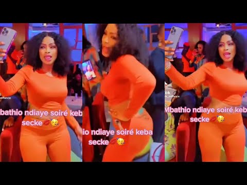 Mbathio Ndiaye en tenue croptop expl0se la soirée de Keba Seck m