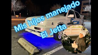 Enseñando a mis hijos a manejar ek Jetta