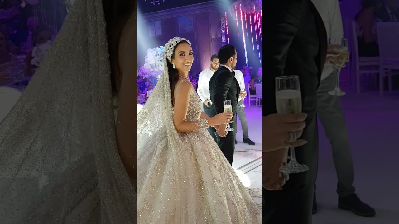 Watch This Bride Getting Ready With Elie Saab Himself Before Her Entrance !  - YouTube