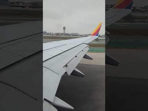 Landing in LAX b737max8 southwest