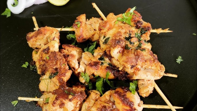 Praga yalangoch ofitsiantlar