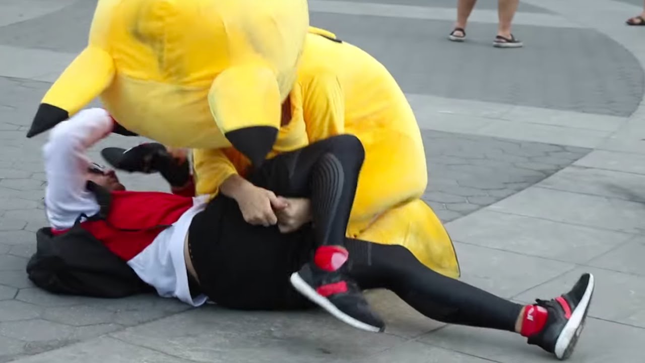 Casey Neistat's POKEMON GO Video GOES CRAZY VIRAL | What's Trending Now