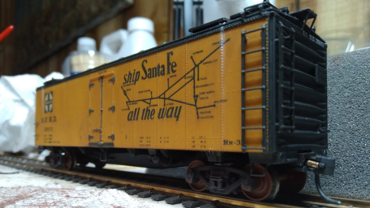 Weather an HO Scale Refrigerator Car with Me YouTube