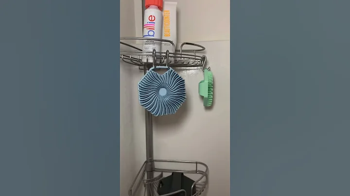 The best shower essential. You can thank us later 👍🏼 #amazonbathroomfinds #bodyscrubber