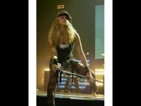 Shakira Dude (Looks Like A Lady) | Tour Of The Mongoose | Milan, Italy