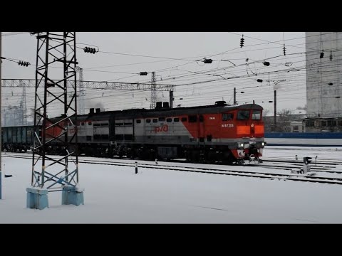 Тепловоз 2ТЭ10М-2360. Отправление