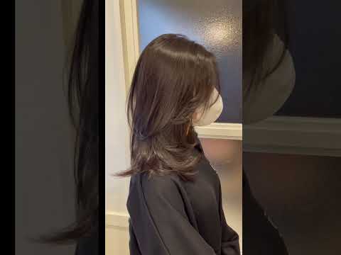 レイヤーカット動画くびれミディアムの切り方はこんな感じだよ レイヤーカット 横浜美容室 韓国ヘア 顔周りカット