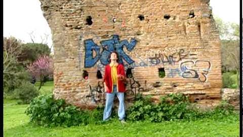 learning to juggle 5 balls