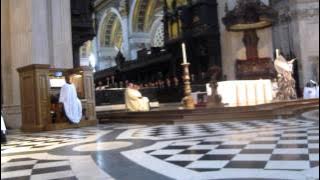 Bjork@Lee Alexander McQueens's Memorial.Billy Holliday's Gloomy Sunday