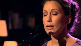 Lisa Nilsson - Jag saknar bergen (Live @ Efter Tio)