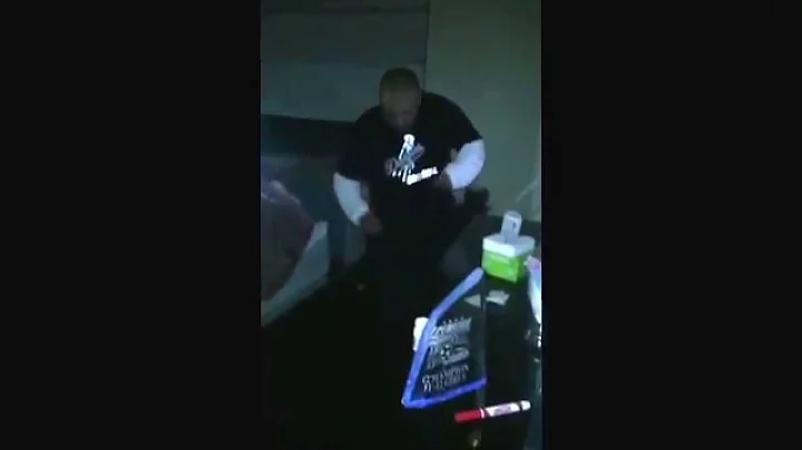 Dad getting down to Bruno Mars.