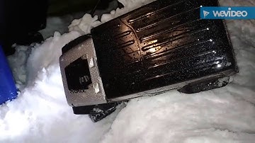 Axial SCX10 II Snow Trailing