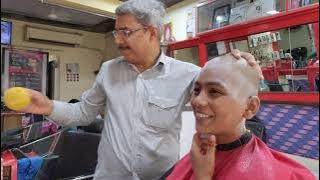 Girls Headshave/dandruff clen Headshave (2025)Extremely Best Girls Coul Headshave/daddy barber
