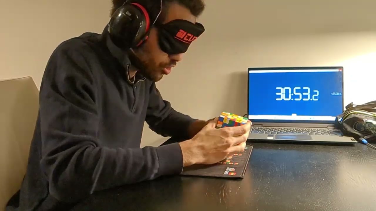 8x8 Rubik's Cube Solved Blindfolded in 50:02.39 (European Best)