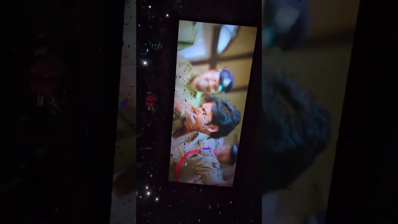 Gabbarsingh comedy song reaction in theatres 