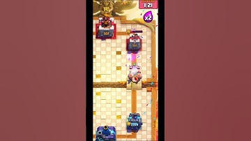 How many 💨 did you count in the whole clip⁉️ #clashroyale #gaming #games #memes #fyp #shorts