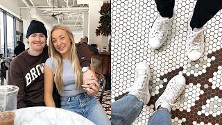 Christmas Present Shopping + Traveling to the Cape | Vlogmas Day 16