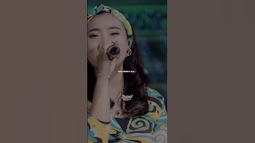 Story w.a dangdut (Hendaklah cari pengganti)lelah kaki melangkah sesat dan tanpa arah/Yeni inka