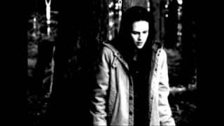 Edward and Bella - Im miles from where you are...