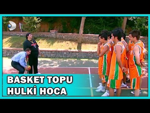 Hulki Hoca Top Oldu! - Acemi Cadı 53.Bölüm