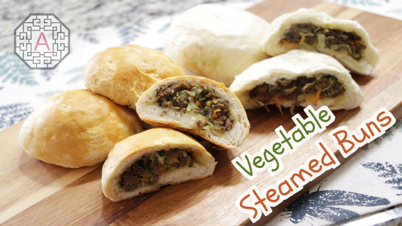 Korean Steamed Buns with Vegetables and Meat (YaChae HoBbang,  )   Aeri