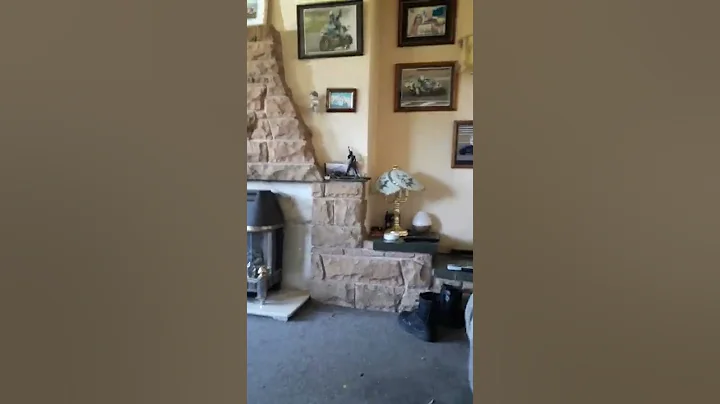 riley's mother