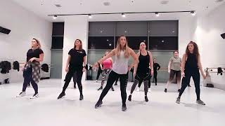 Zumba with Ellie - A contracorriente - David Bisbal ft. Alvaro soler