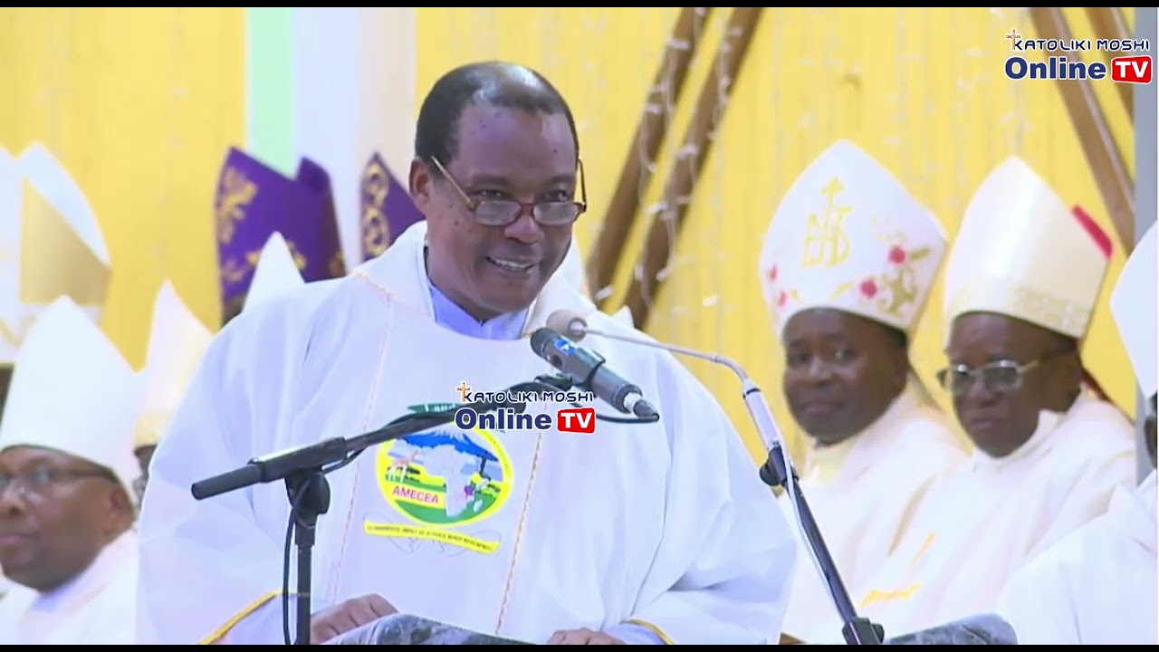 UTAMBULISHO WA MAKADINALI, MAASKOFU NA VIGOGO WA SERIKALI SIKU YA KUMUAGANA KUMUOMBEA MWADHAMA PENGO