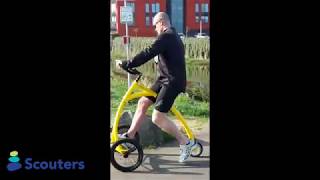 Wilco op zijn loopfiets volwassenen Alinker - YouTube