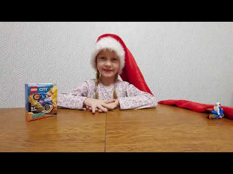 Распаковка Конструктор LEGO City Stuntz Реактивный трюковый мотоцикл 14 деталей (60298) из rozetka