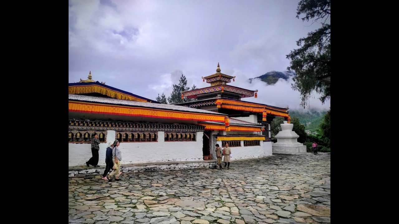 BUTÁN visitamos la impresionante fortaleza de PARO