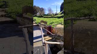 Fuente El Escajal Castillo Siete Villas Cantabria España