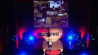 Developing expressivity through technology | Ioana Calen | TEDxBucharest screenshot 4