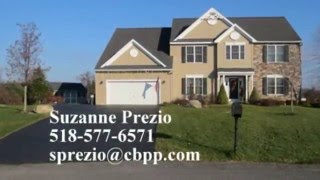 82 Ridgewood Dr, Mechanicville, NY