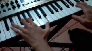 Video thumbnail of "Tutorial Piano Salsa C menor"