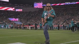 Florida man crushes Star Spangled Banner guitar solo at Jaguars, Titans game