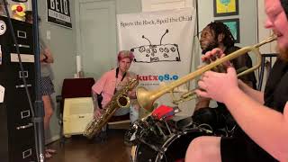 Too Many Zooz live at Spare the Rock