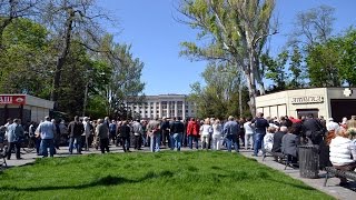 В Одессе адептов Путина не пустили на Куликово поле(Активистов так называемого «Куликового поля», которые весной 2014 года призывали Путина, не пустили на площа..., 2016-05-02T12:54:02.000Z)