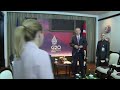 G20 Bali, Meloni incontra il Presidente turco Erdogan. La stretta di mano tra i due